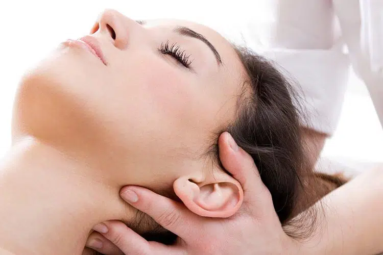 kinesiolifting-facial-benicarlo-peniscola-vinaros-clinica-medico-estetica-valderrama-2